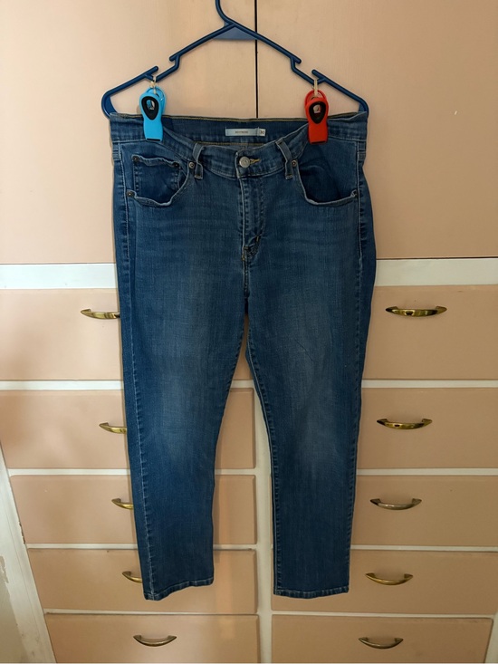 Levi's Denim - Levi's Women's Medium Blue Relaxed Boyfriend Jeans